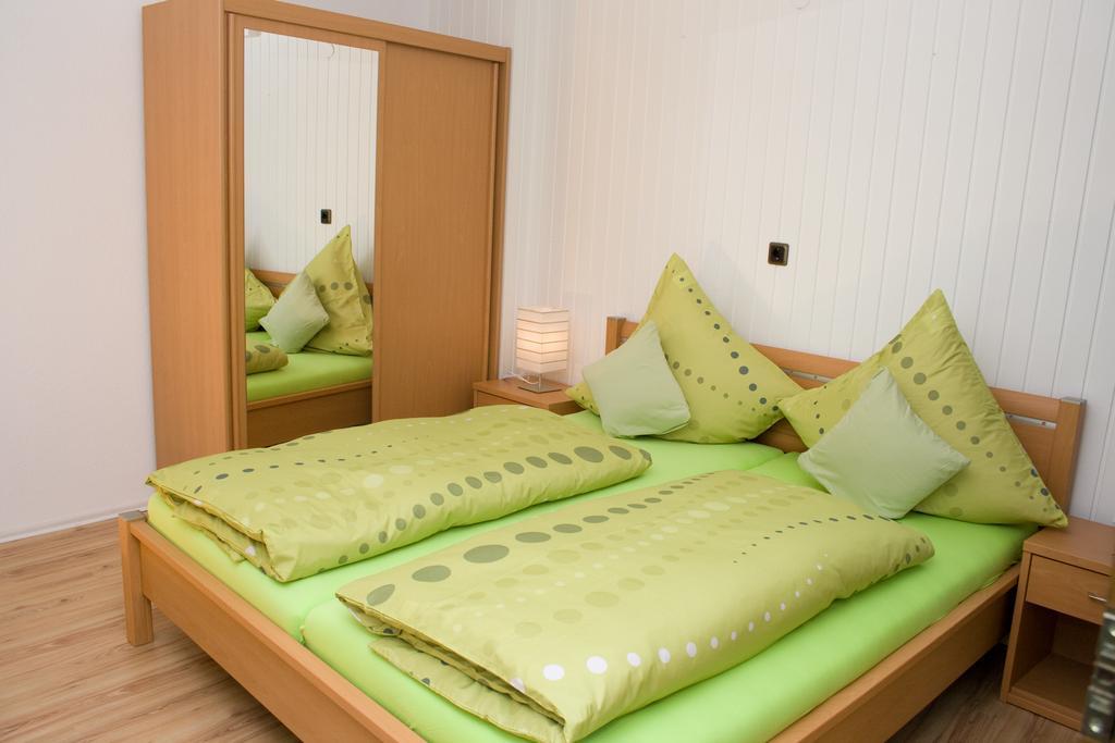Ferienhaus Alina Bernkastel-Kues Zimmer foto